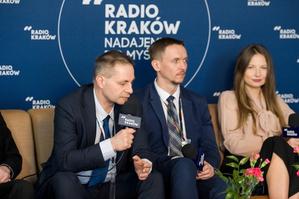 Dr inż. Marek Bauer (Politechnika Krakowska), Łukasz Gryga (Urząd Miasta Krakowa), Ewelina Nawara (Media-Pro Polskie Media Profesjonalne)