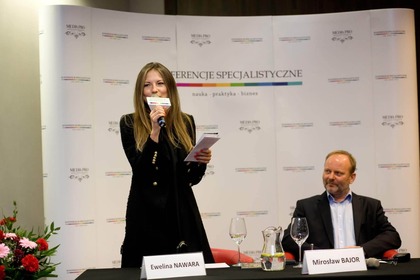 Ewelina Nawara, dyrektor Media-Pro Polskie Media Profesjonalne i Mirosław Bajor, dyrektor programowy cyklu KONFERENCJE SPECJALISTYCZNE