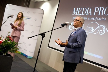 Ewelina Nawara, dyrektor wydawnictwa Media-Pro Polskie Media Profesjonalne i Marcin Koczyba, redaktor naczelny audycji Radiostrada, Radio Kraków