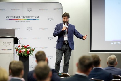 dr inż. Jacek Szmagliński, Wydział Inżynierii Lądowej i Środowiska, Politechnika Gdańska; motornicz