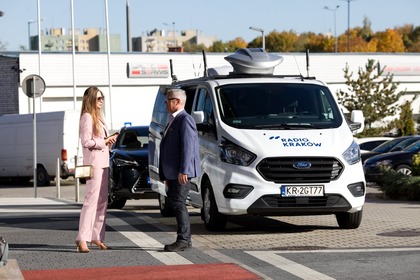 Ewelina Nawara, dyrektor wydawnictwa Media-Pro Polskie Media Profesjonalne i Marcin Koczyba, redaktor naczelny audycji Radiostrada, Radio Kraków