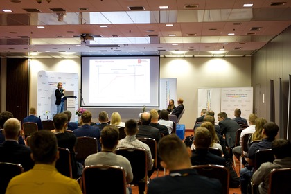 Audytorium w tracie prezentacji Jarosława Szustka