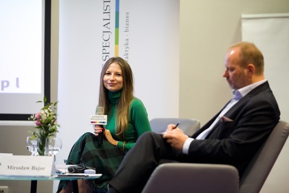Ewelina Nawara, dyrektor Media-Pro Polskie Media Profesjonalne i Mirosław Bajor, dyrektor programowy cyklu KONFERNCJE SPECJALISTYCZNE nauka-praktyka-biznes