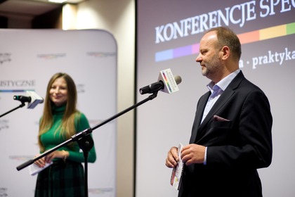 Ewelina Nawara, dyrektor Media-Pro Polskie Media Profesjonalne i Mirosław Bajor, dyrektor programowy cyklu KONFERNCJE SPECJALISTYCZNE nauka-praktyka-biznes