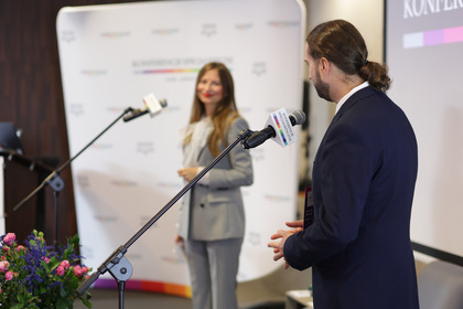 Ewelina Nawara i dr inż. Jacek Szmagliński podczas oficjalnego otwarcia Kongresu