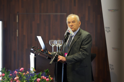 prof. dr hab. inż. Andrzej Rudnicki, Wydział Inżynierii Lądowej Politechniki Krakowskiej.