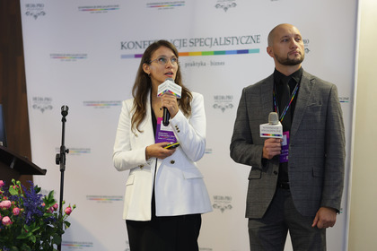 dr inż. Dorota Błaszkiewicz-Juszczęć, manager produktu, KZN Bieżanów Sp. z o.o./ Contrack; Tomasz Bis, dyrektor ds. Realizacji Kontraktów, KZN Rail Sp. z o.o. / Contrack.