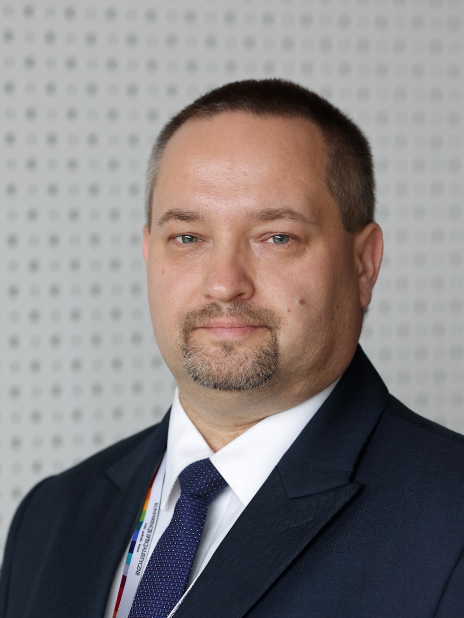dr hab. inż. Piotr Tomczuk, prof. PW